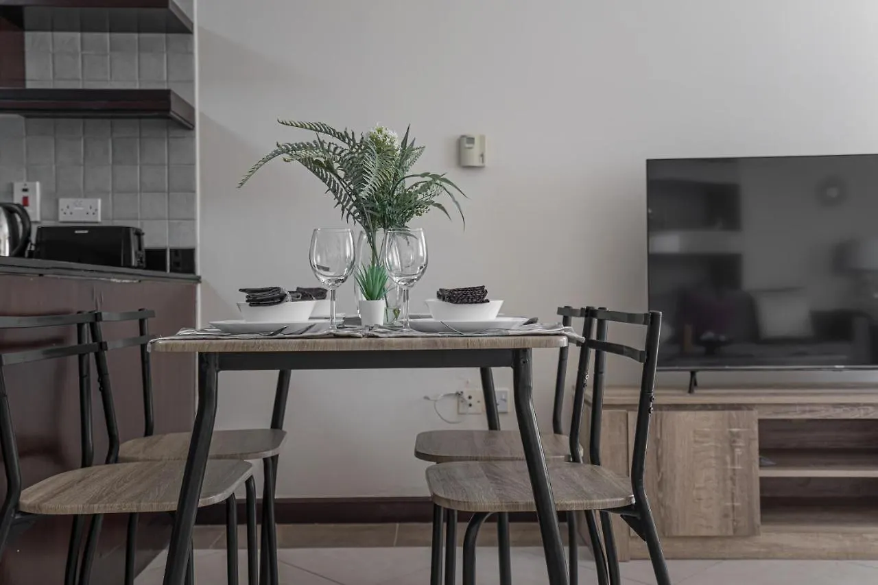 Διαμέρισμα Higuests - Cheerful Apt With Stunning Views In Port Saeed Ντουμπάι